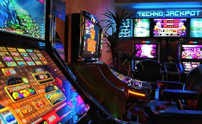 پاکستان میں BetPat Casino کا آن لائن کیسینو سیکشن کھولیں۔